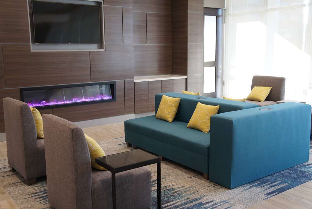 La Quinta Inn & Suites By Wyndham Kansas City Beacon Hill Interior foto